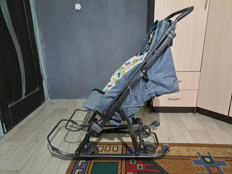 Продам сани-коляску