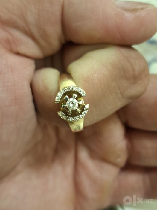 Серги и кольцо золотые 585 проба с бриллиантами