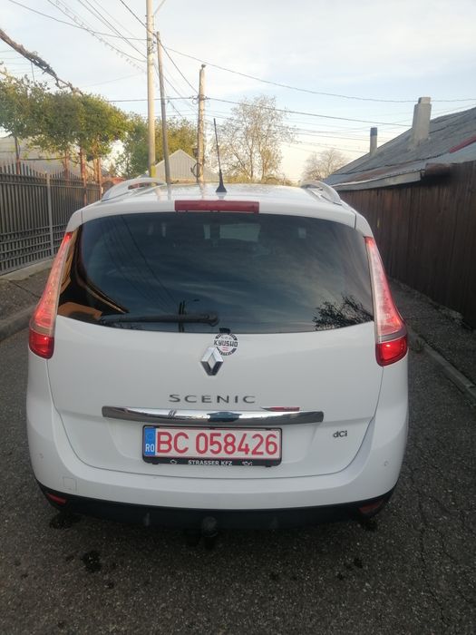 Renault scenic. 2013 motor 1.5 cm diesel.