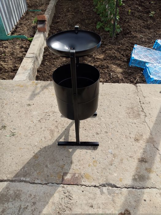 Продам новую уличную урну