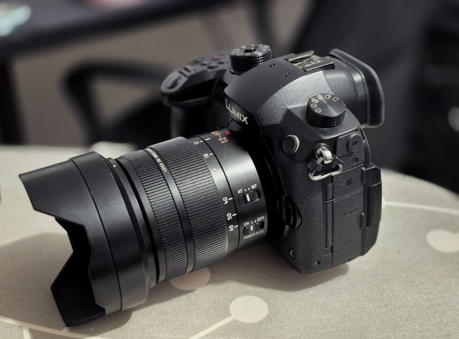 Vand panasonic 2xgh5 lumix+ obiectiv 12-60mm f2.8-4.0