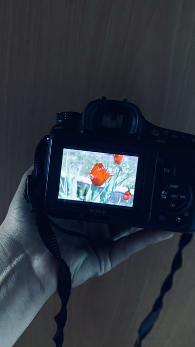 Продам фотоаппарат сони альфа 58