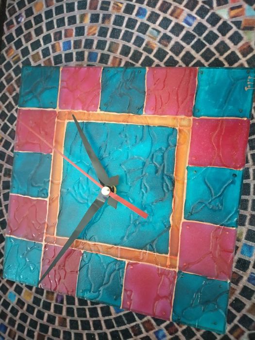 Кварцов стъклен стенен часовник от Норвегия