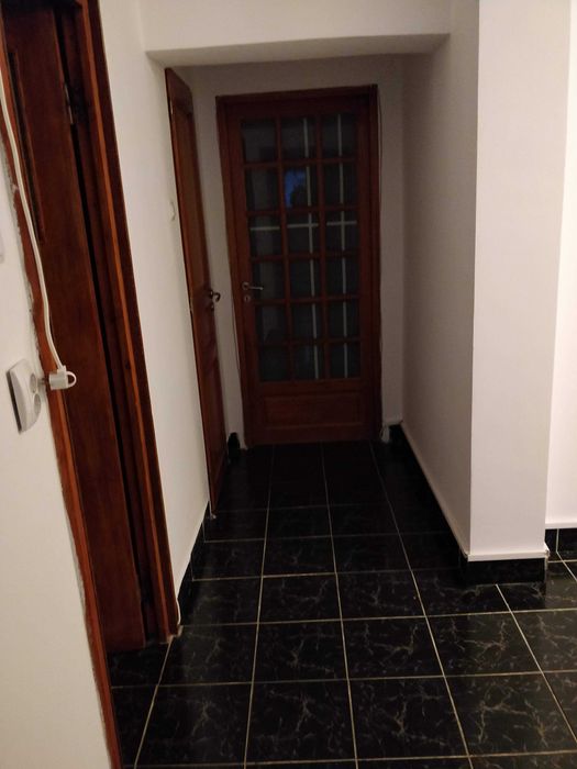 inchiriere apartament patru camere