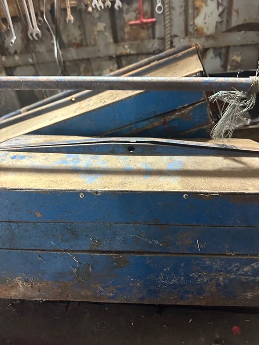 Куфар за инструменти