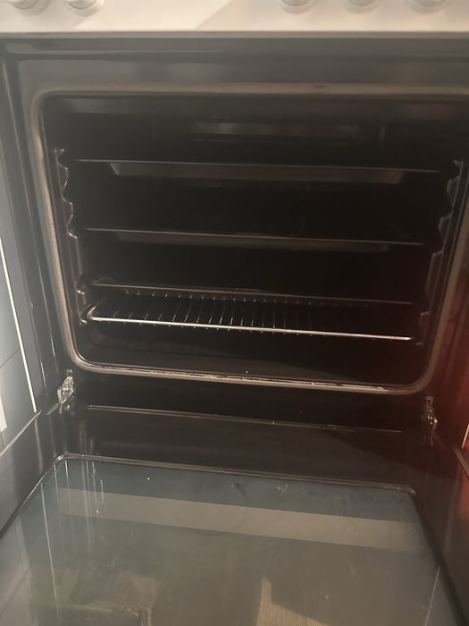 Продам Германскую печь Bosch