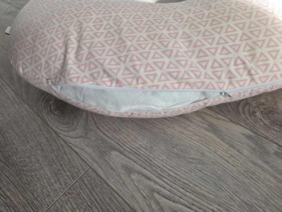 Възглавница за бременни и кърмене