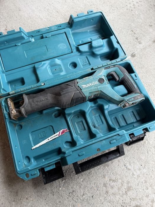 Makita DJR186 Саблен трион