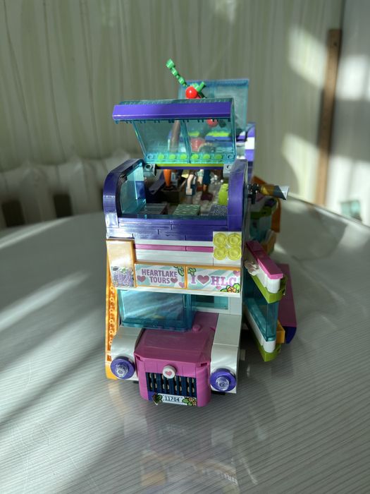 Продам конструктор Lego friends