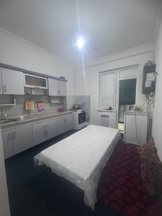 Olmosda ijaraga kvartira beriladi toza uy