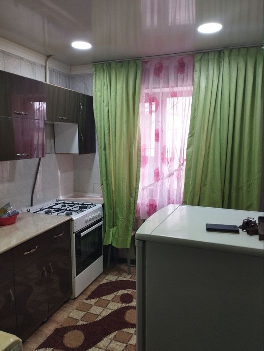 Продам срочно квартиру на Чилонзаре 6 1/1/4