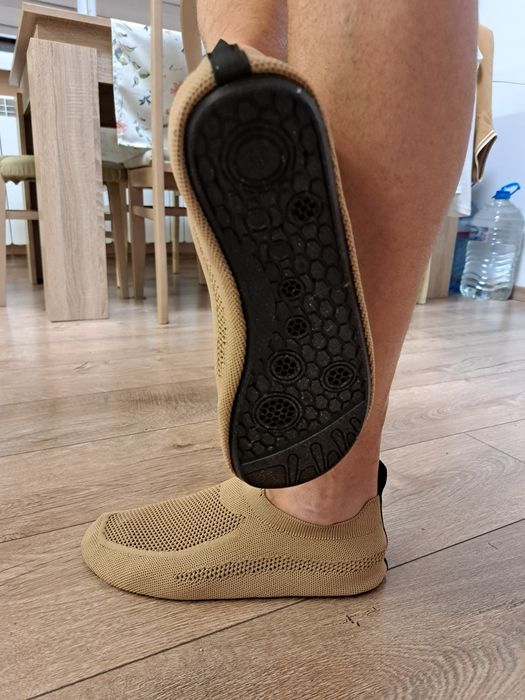 Обувки за плаж номер 43