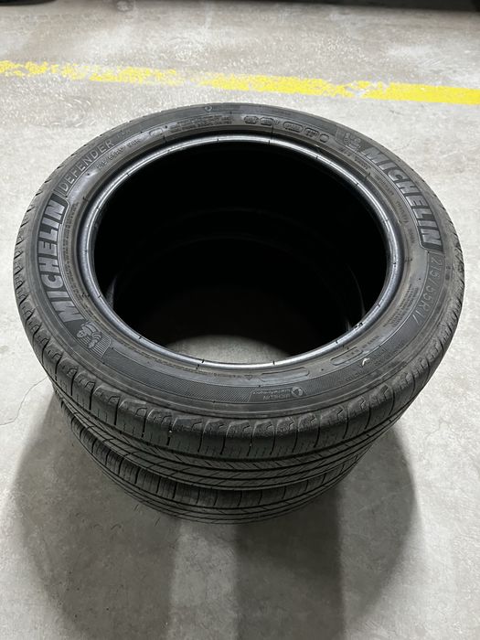 Продам летние шины Michelin. Размер: 215/55R 17