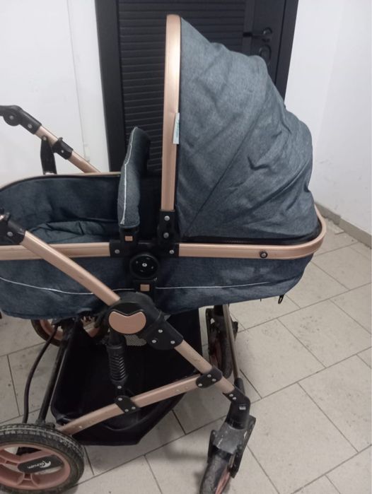 Продам детскую коляску