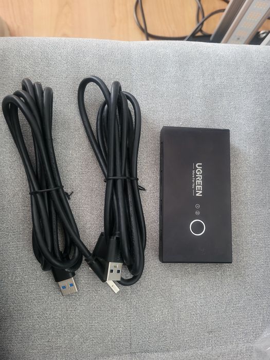 Vand switch USB UGREEN 3.0