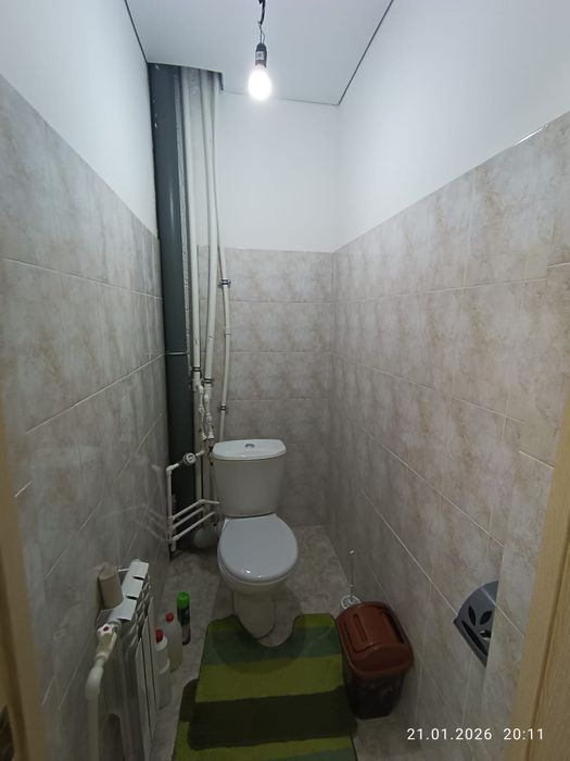 Продаётся 2 ком квартира район самал