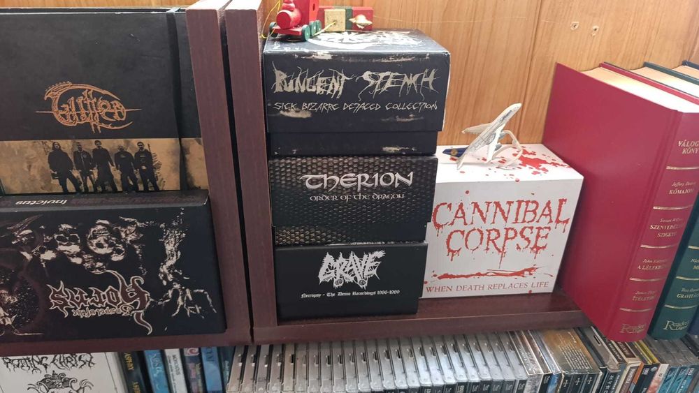 black metal - Muzica | OLX.ro