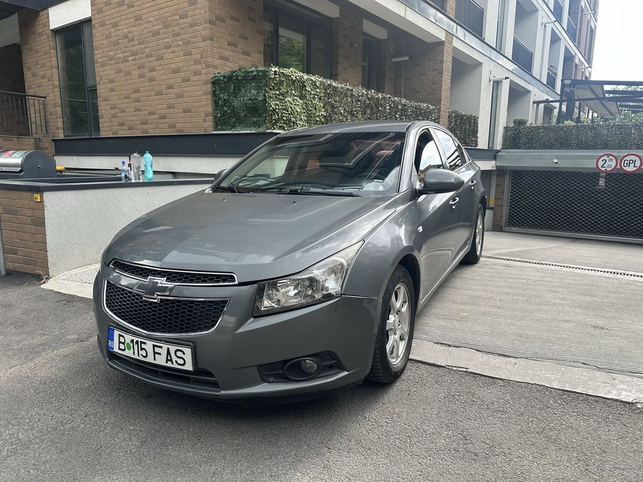 CHEVROLET Cruze