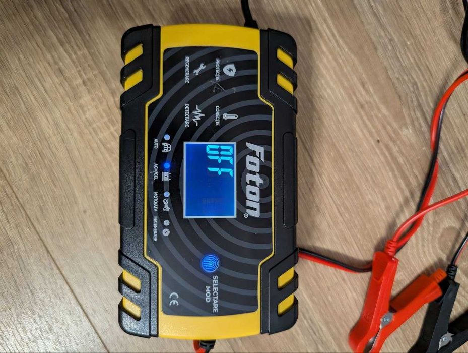 Redresor auto inteligent Foton RI-1224-8 12V 8A - 24V 4A