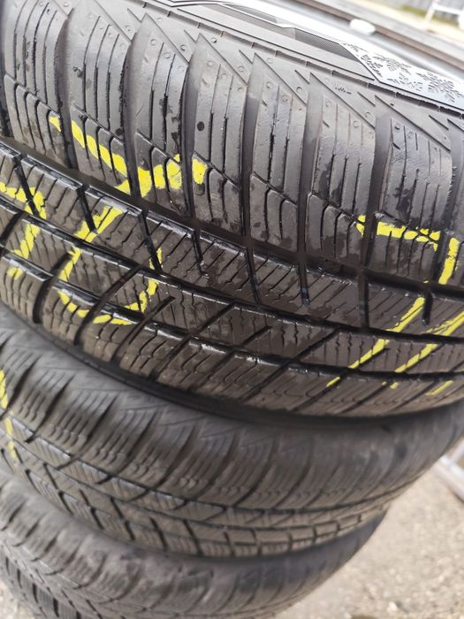 Зимни гуми 215/65/17 (SUV,Джип)(VW,Audi,Seat,Skoda) + Железни джанти