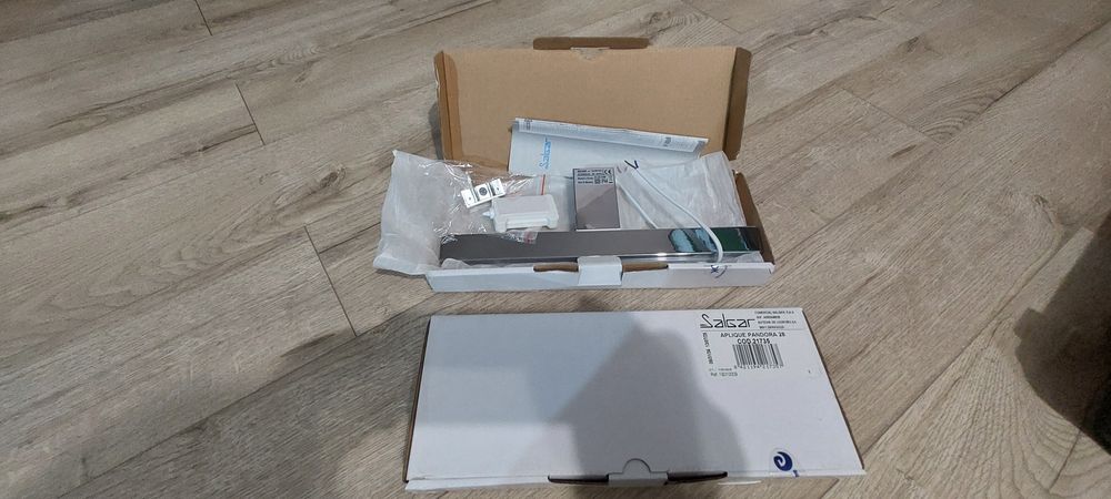 Lampa led oglinda SALGAR PANDORA 28