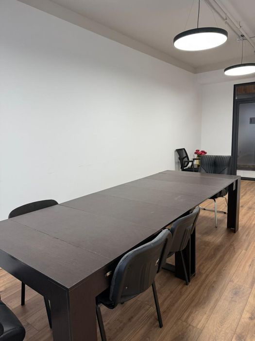 Продается стол для офиса