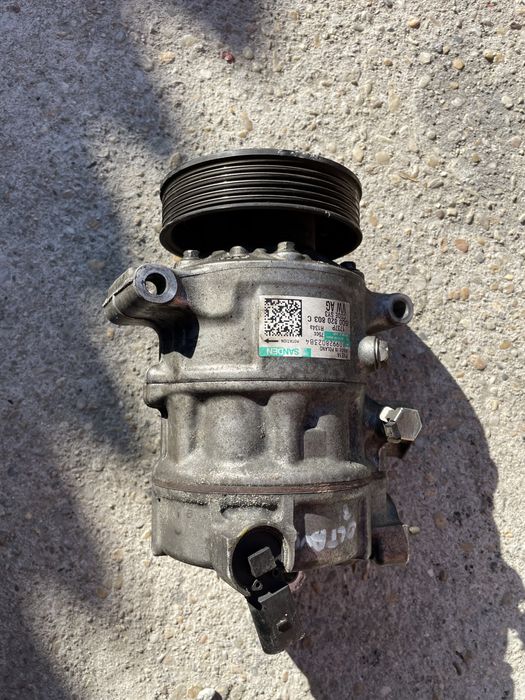 Compresor clima Skoda Octavia 3 golf 7 passat b8 1.6 2.0 euro 5 6