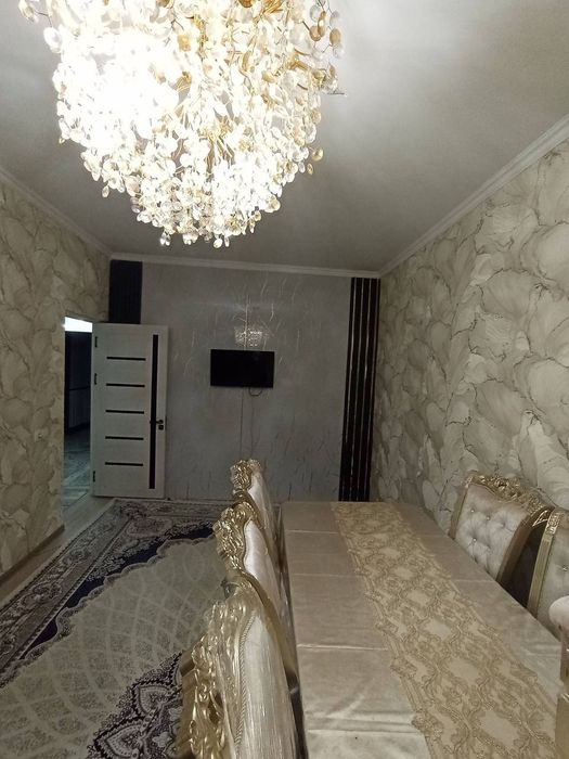 Yunsobod 14 kv 2/4/4/56 kv 2*6 balkon qisman jixozlagan srochniy