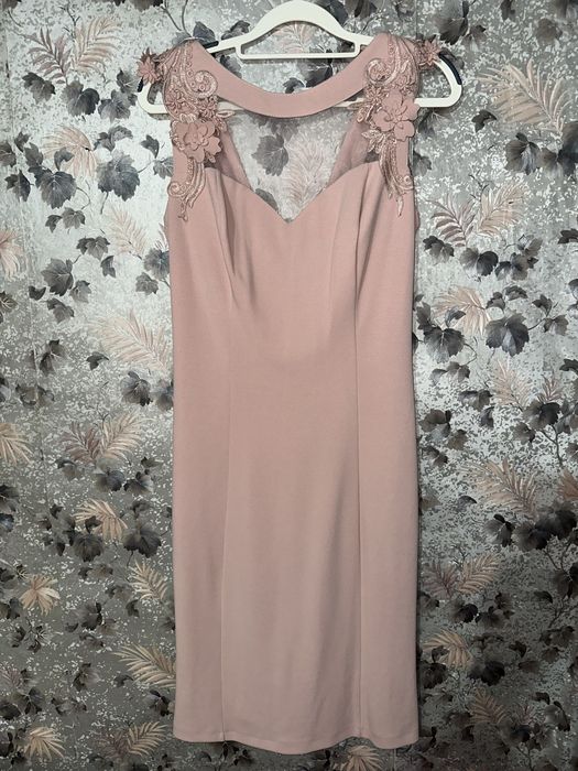 Новые Женские Платья.