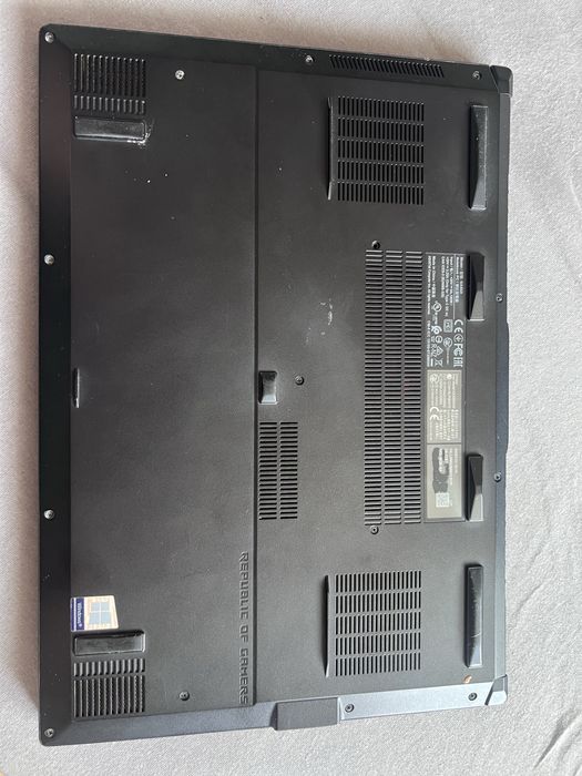 ASUS ROG Zephyrus G15