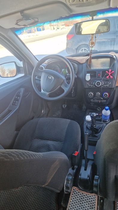 Продаю а/м  калина 2