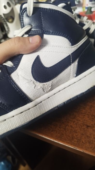 Jordan 1 obsidian gold