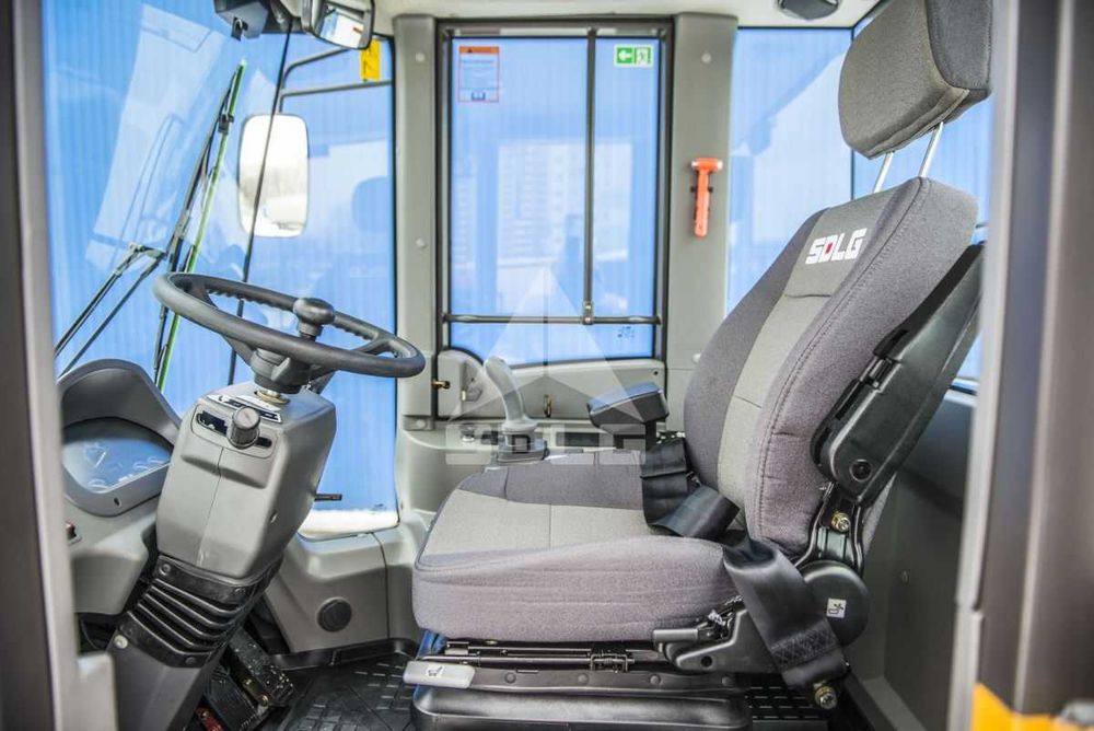 SDLG Фронтальный Погрузчик LG956FH  объём ковша 3,2 В РАССРОЧКУ