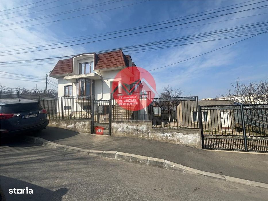Vila ultracentrala Tulcea, 6 camere, 330 mp utili, teren 719 mp, veder