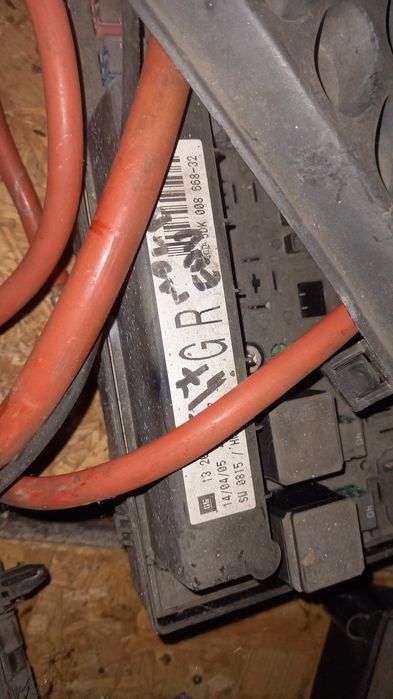 Panou Sigurante și relee Opel Astra H diferite coduri