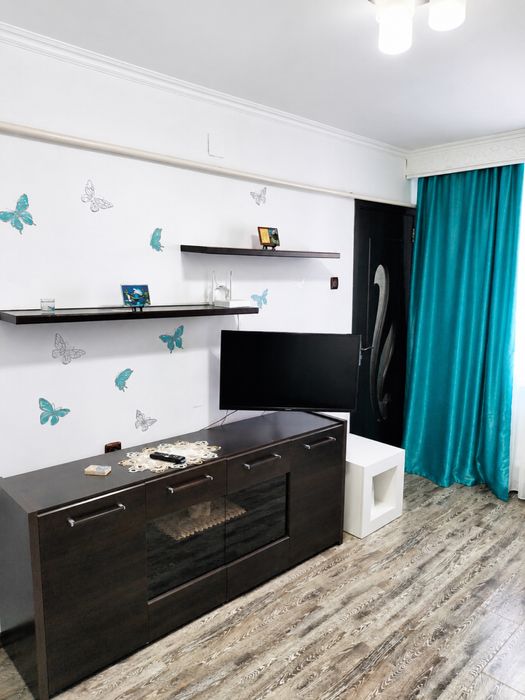 Închiriez apartament 2 camere semidecomandat – Curtea de Argeș, zona Posada