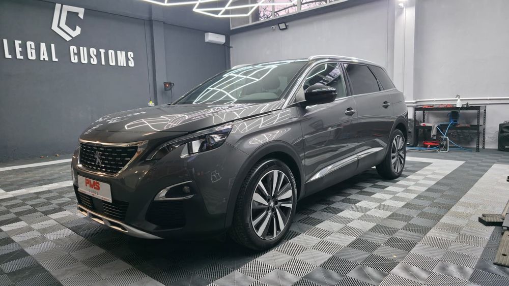 Peugeot 5008 2020 benzină, 11.720 € — imagine 1