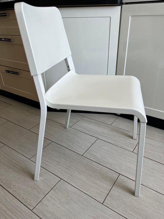 Продам стулья IKEA Teodores