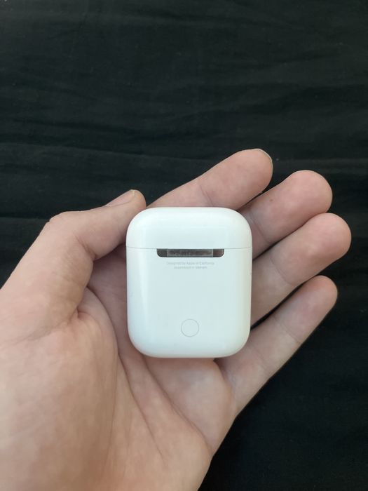 Air pods 2 utilizate de cateva ori