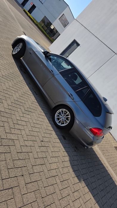 BMW Seria 3  E91 Face-lift