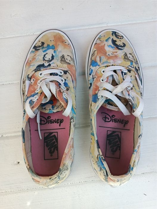 Vans Disney N 36 - 25 лв