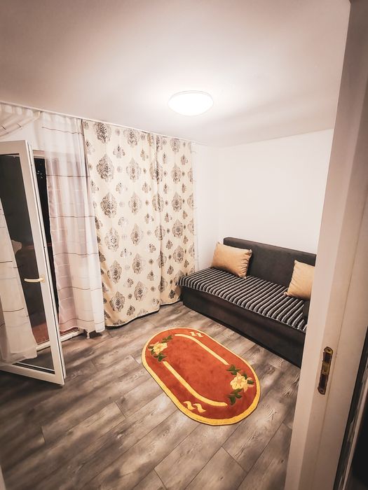 Închiriez cabana 3 insule