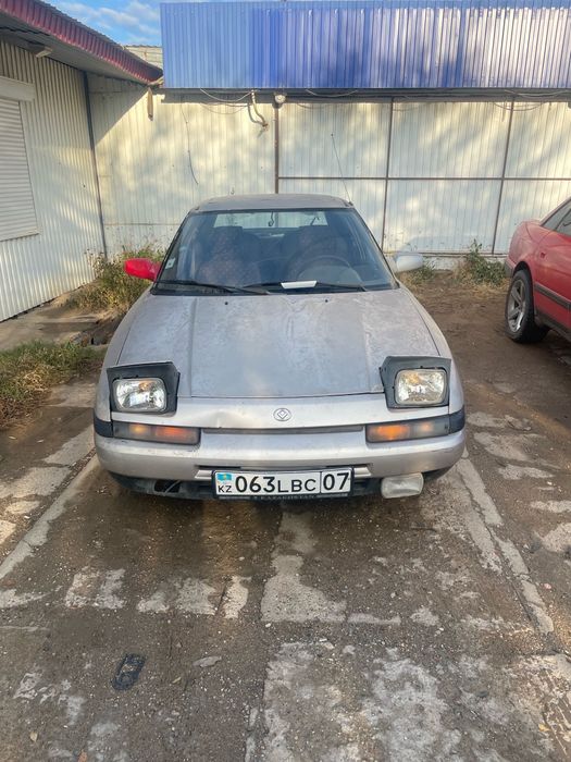 Продам мазду срочно без воздуха