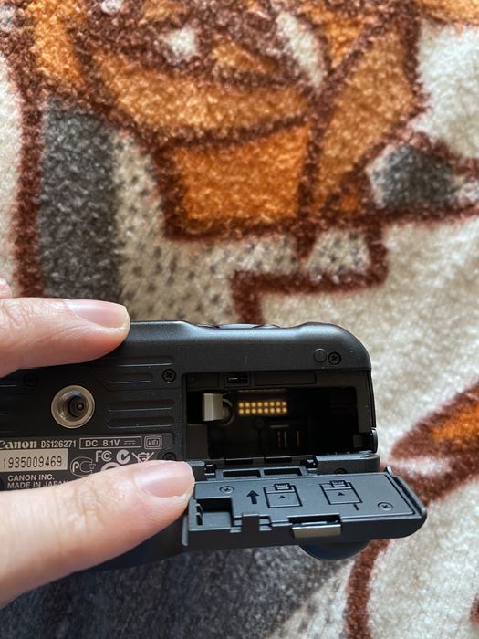 Canon EOS 550D - Само тяло