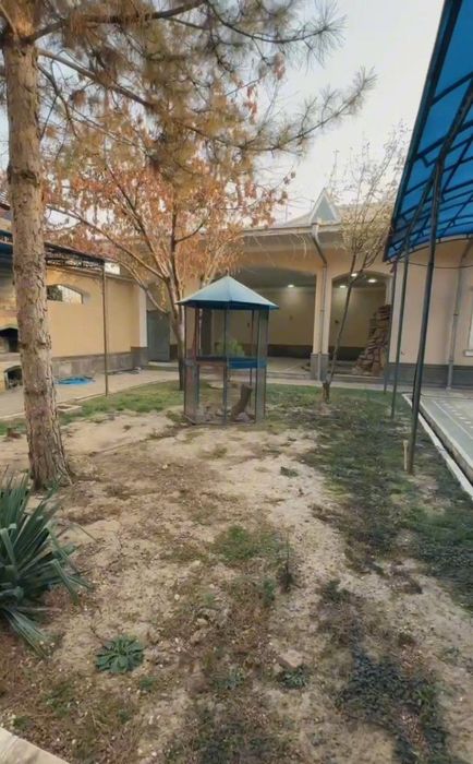 Срочно Хонобод 7 соток 10 комнаты, Сергелийский район