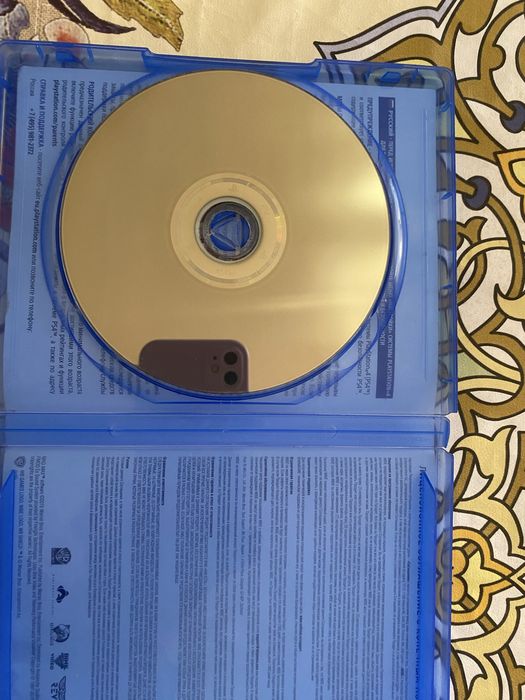 Продам диск с игрой Mad Max на пс4