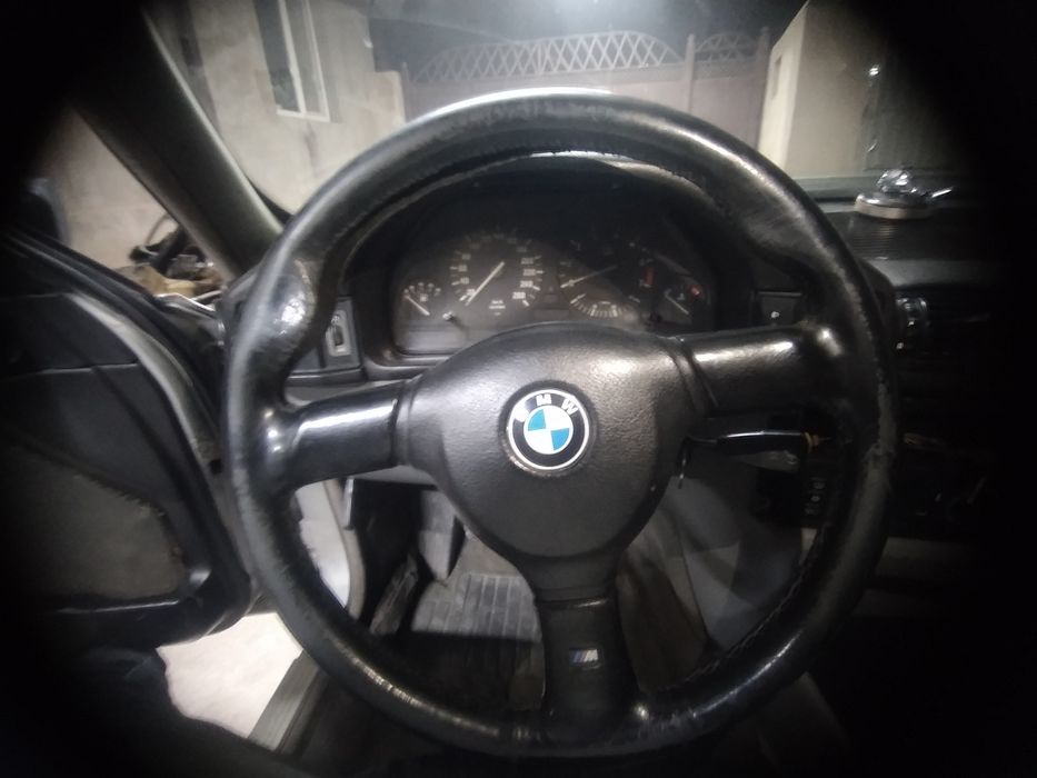 BMW E34 Щиток 2.5 M50B25
