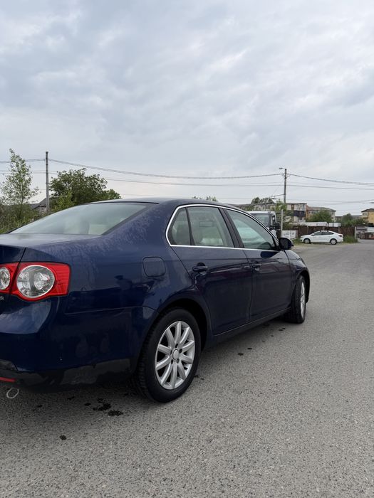 VW Jetta 2.0 FSI
