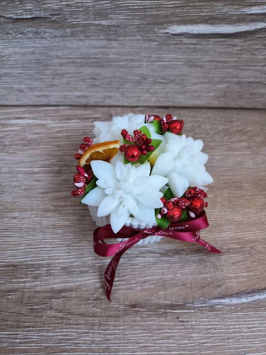 Коледни сапунени букети