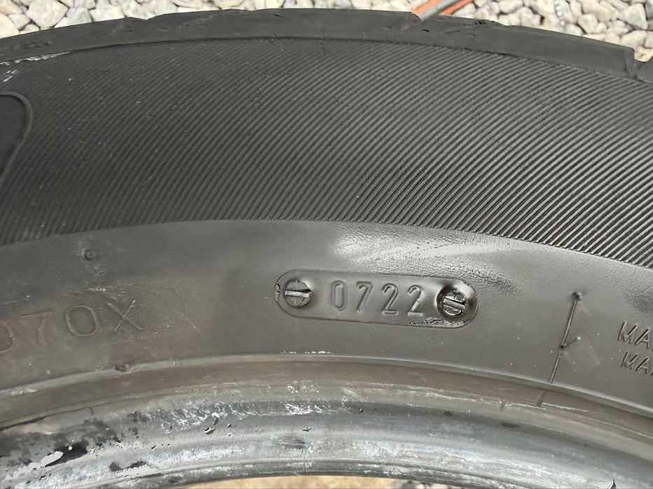 2бр 225/55/16 на 6мм  с 22дот